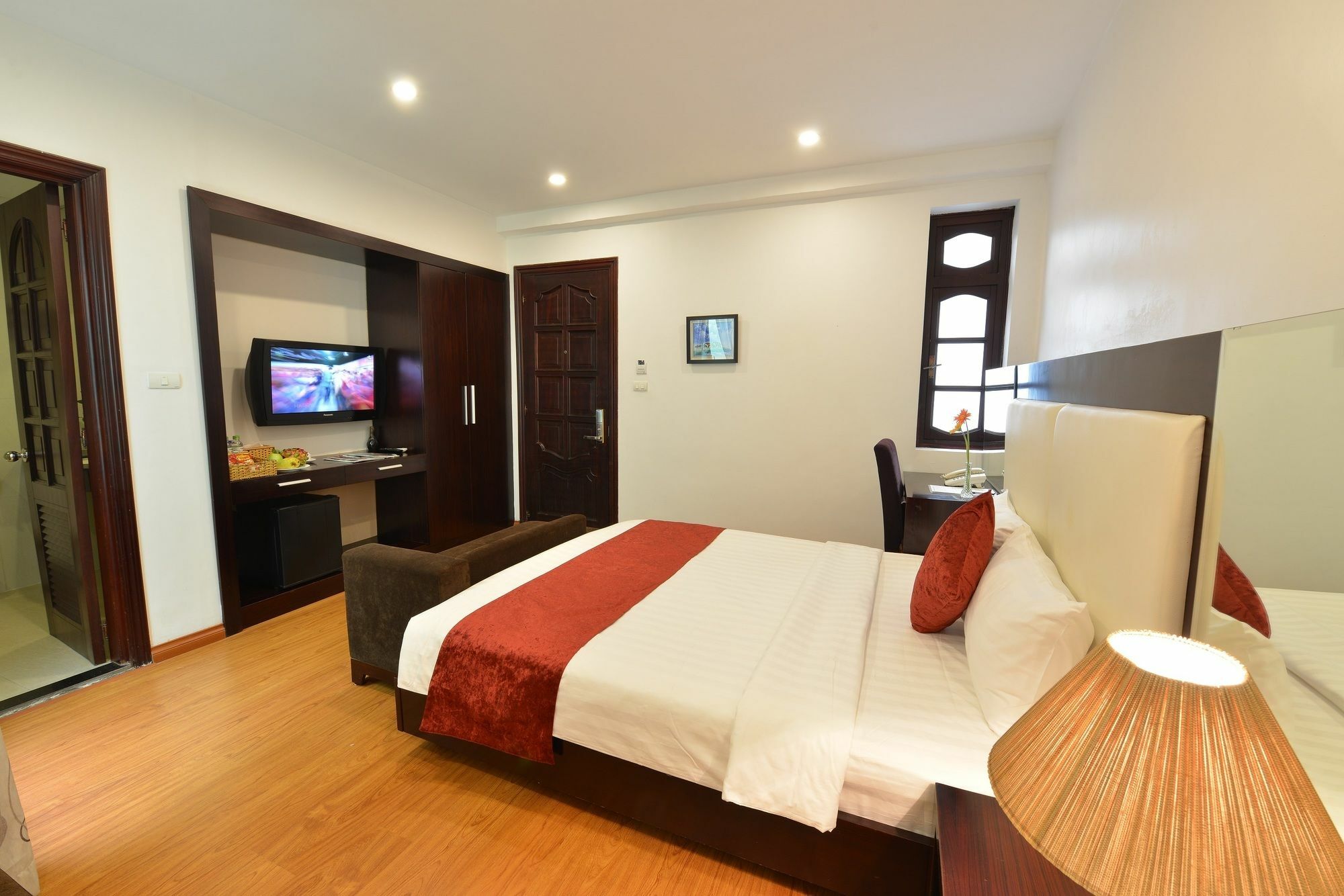 Hanoi Amorita Boutique Hotel & Travel Exterior photo
