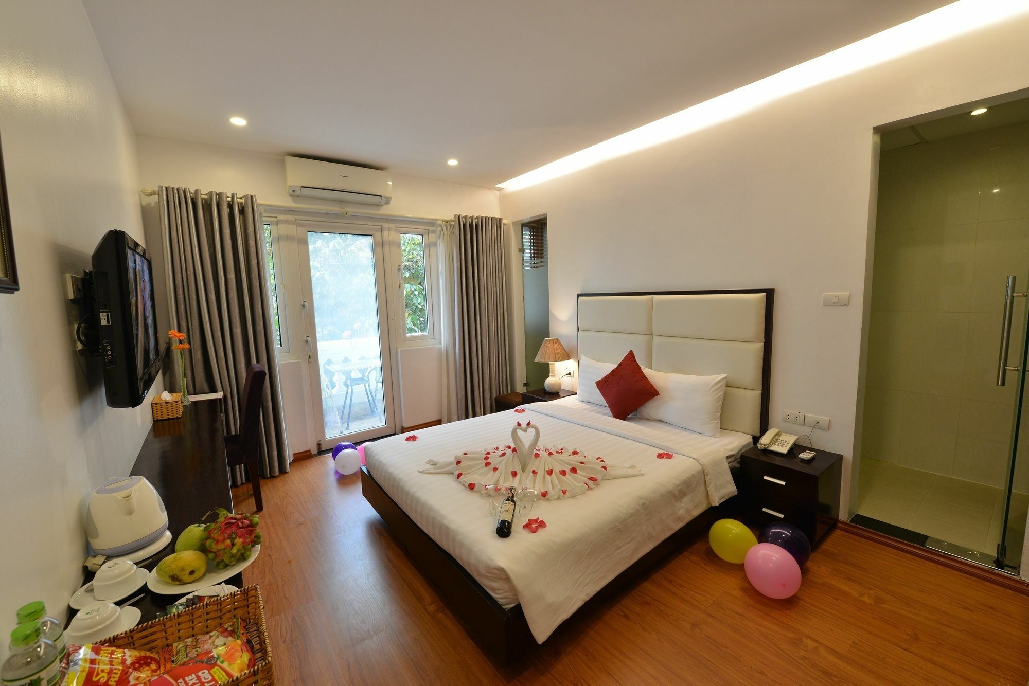 Hanoi Amorita Boutique Hotel & Travel Exterior photo