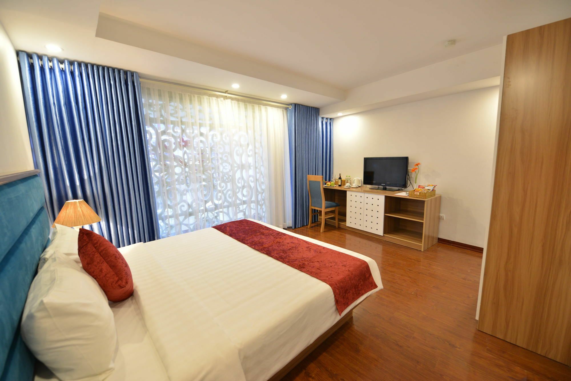 Hanoi Amorita Boutique Hotel & Travel Exterior photo