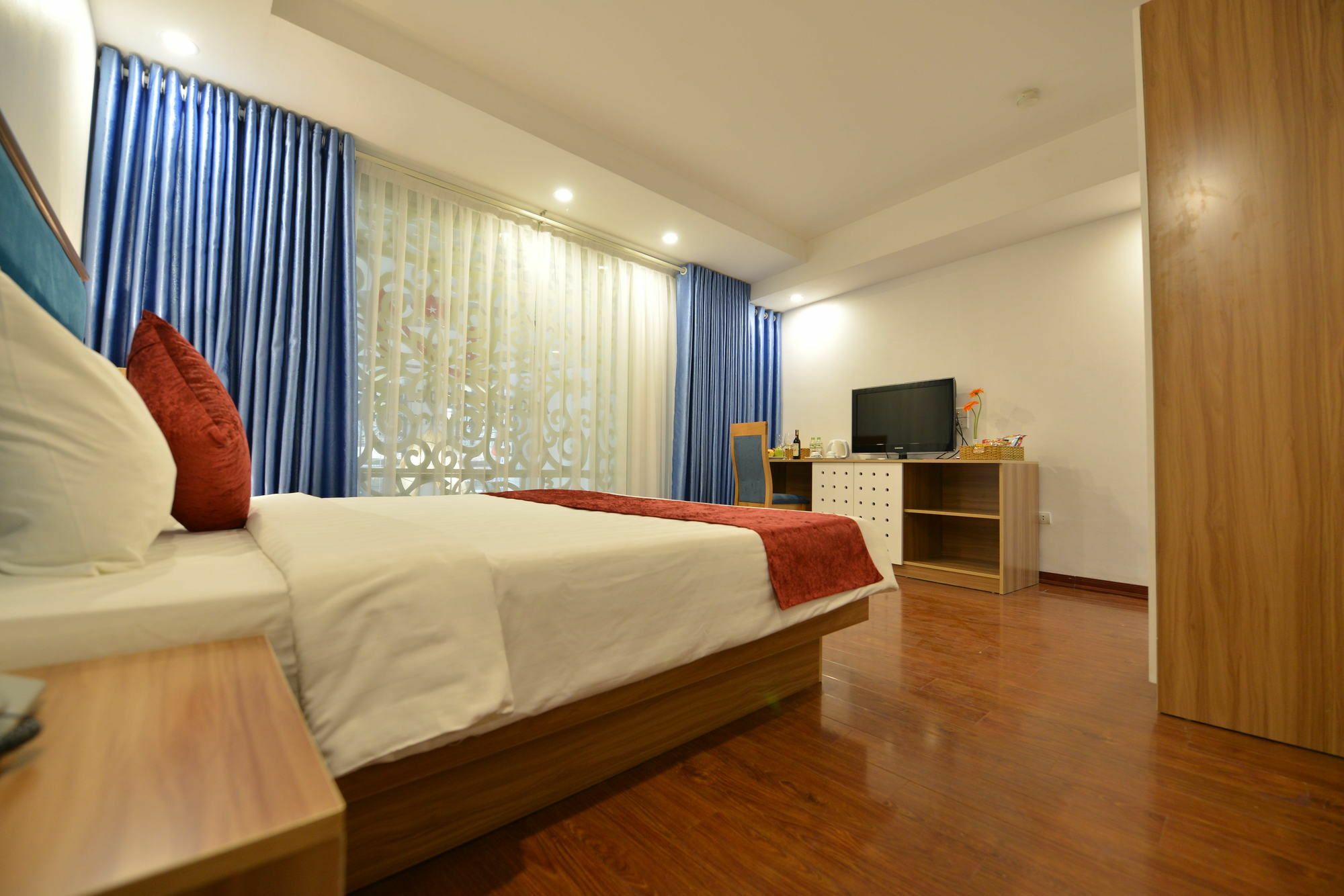 Hanoi Amorita Boutique Hotel & Travel Exterior photo